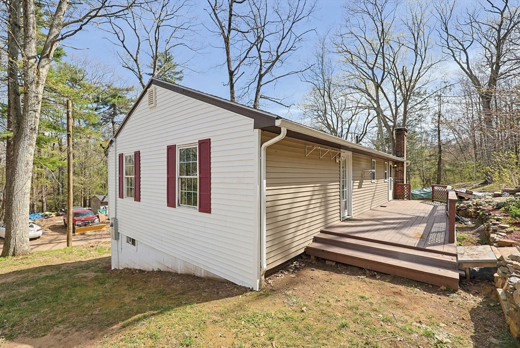 124 Old County Road