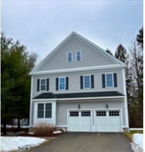 28 Mcintosh Drive 22 Stow MA 01775