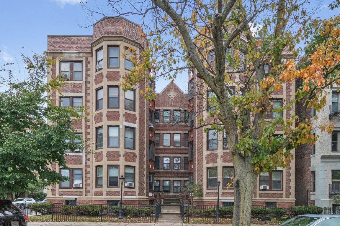 1267 Commonwealth Ave #7, Boston, MA, 1267 Commonwealth Ave #7, Boston, MA Photo #1