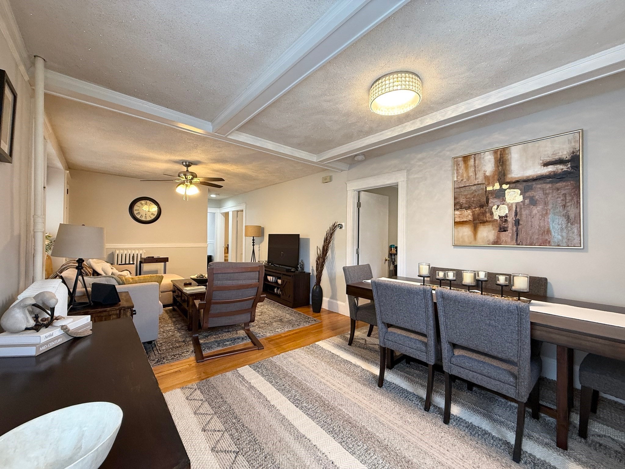 Photo of 28 Templeton Pkwy, Watertown, MA