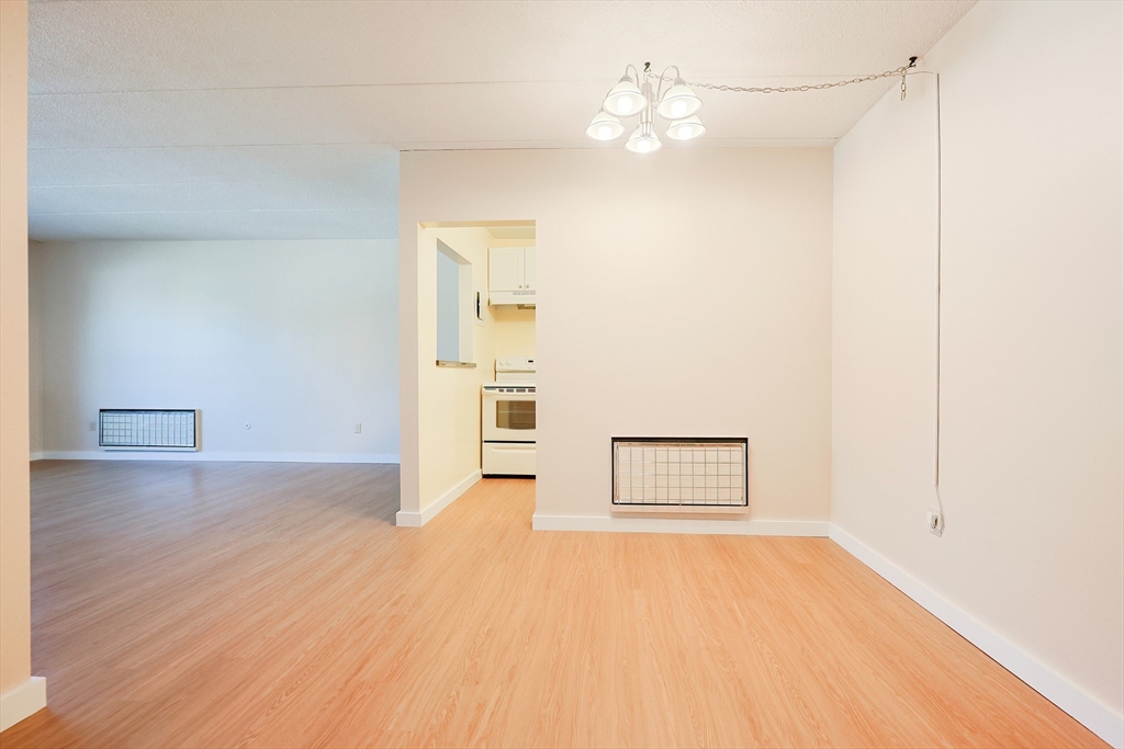 90 High St 309