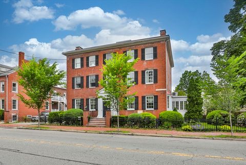 124 High Street 2 Newburyport MA 01950