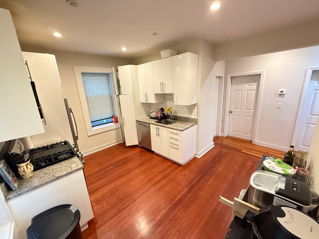 4 Hamlet St #1, Boston, MA, 4 Hamlet St #1, Boston, MA Photo #6