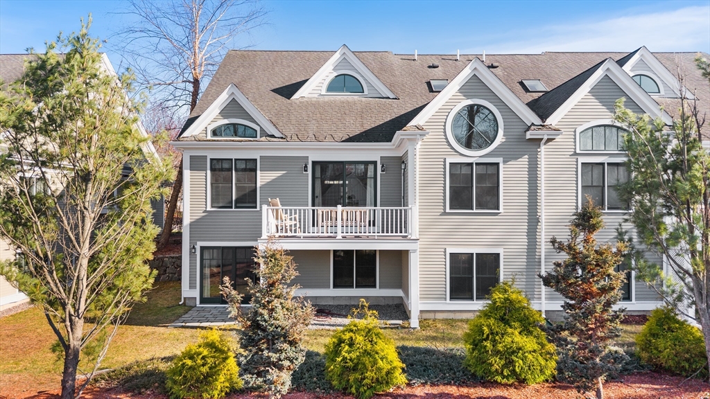 7 Courtyard Place 7