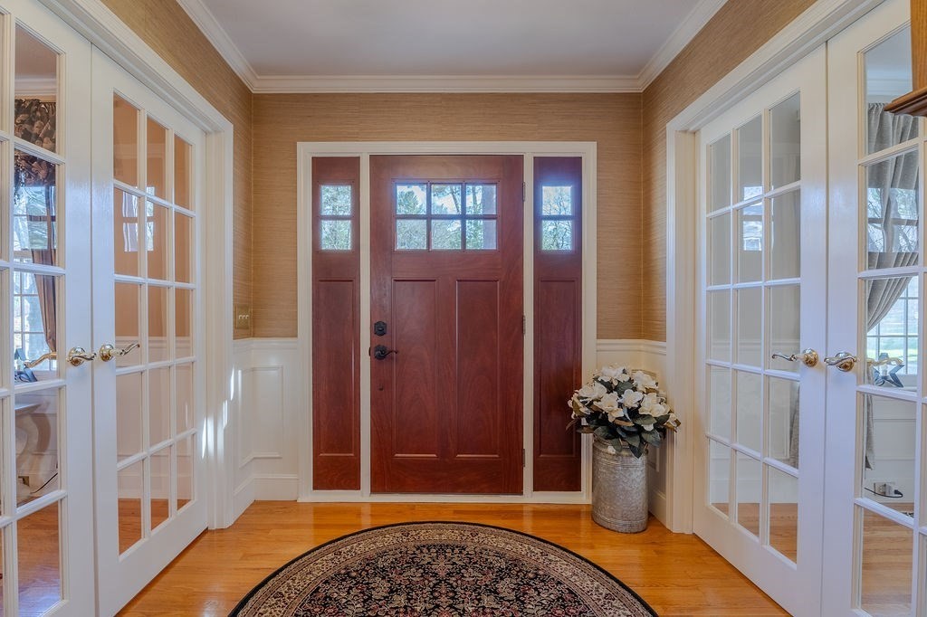 20 Williamsburg Lane