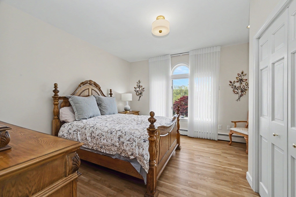 29 Hammersmith Dr, Saugus, MA Photo #24