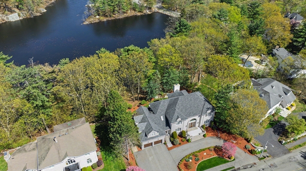 29 Hammersmith Dr, Saugus, MA Photo #41