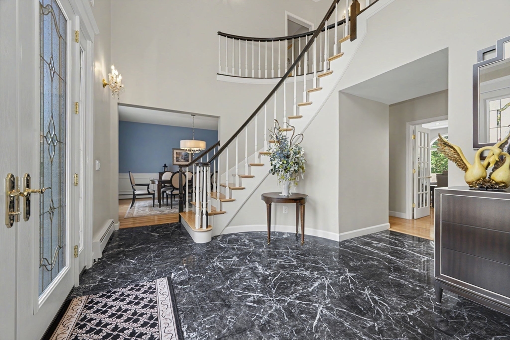 29 Hammersmith Dr, Saugus, MA Photo #4