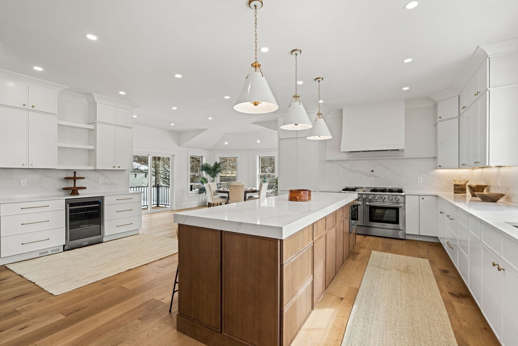 30 Alberta Ave