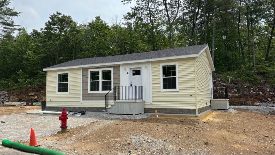 6 Berry Farms Road 3
