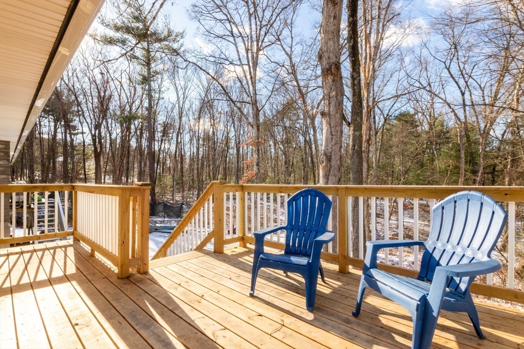 Bellingham, Massachusetts 02019, United States, 2 Bedrooms Bedrooms, ,2 BathroomsBathrooms,Residential,Pending,26781