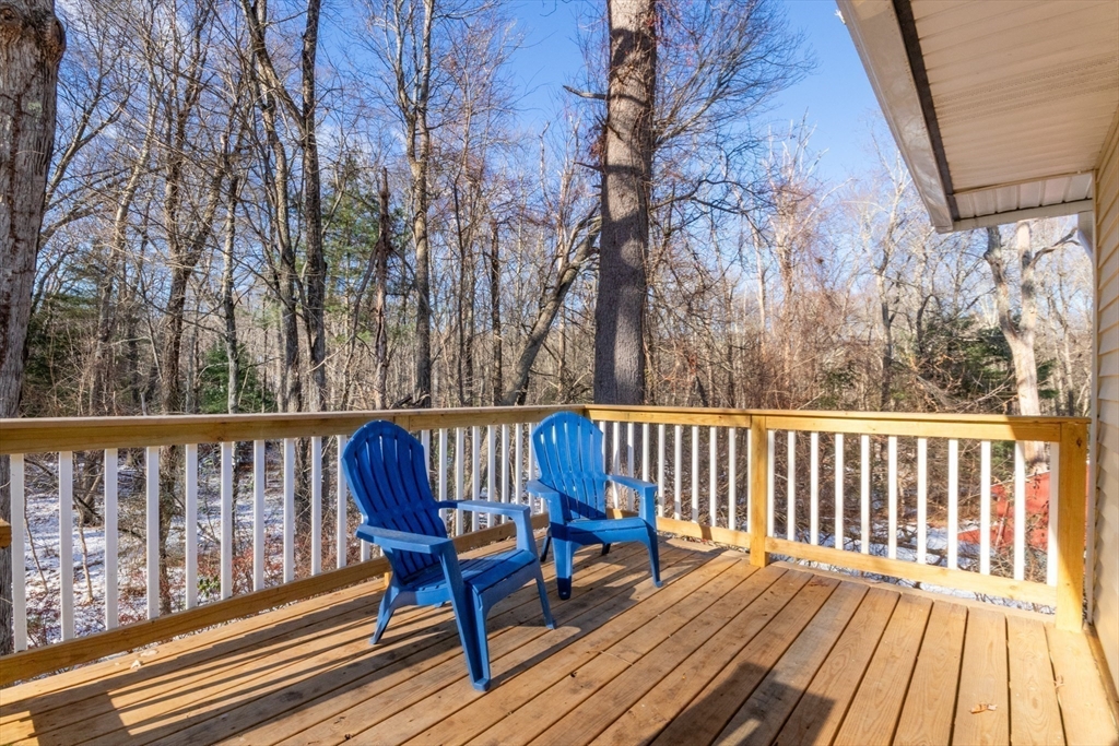 Bellingham, Massachusetts 02019, United States, 2 Bedrooms Bedrooms, ,2 BathroomsBathrooms,Residential,Pending,26781