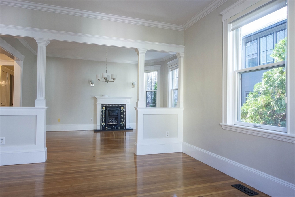 11 Wright St 1