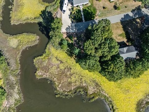 0 Lark Freetown MA 02702