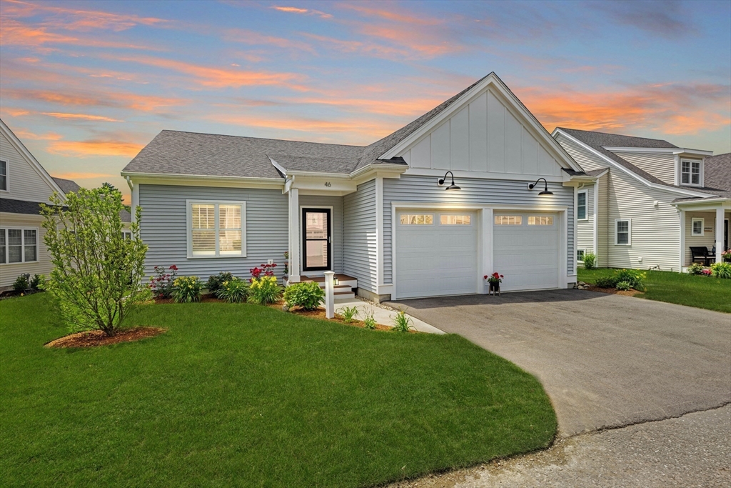 Wrentham, Massachusetts 02093, United States, 2 Bedrooms Bedrooms, ,2 BathroomsBathrooms,Residential,Active,166813