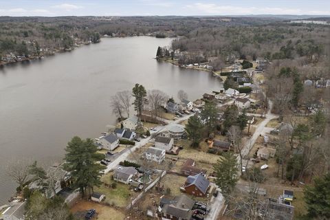 72 Park Rd Charlton MA 01507