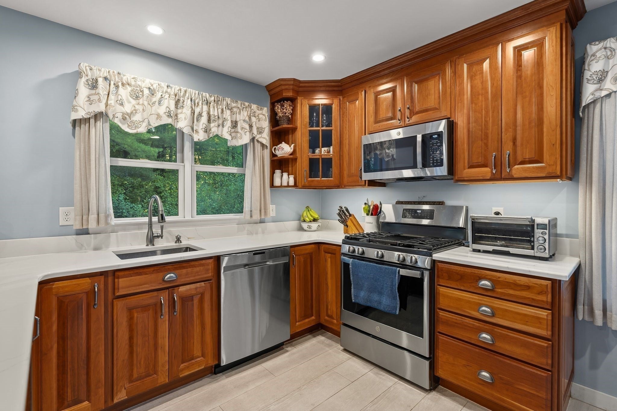 16 Holly Ct #16, Rockland, MA, 16 Holly Ct #16, Rockland, MA Photo #5
