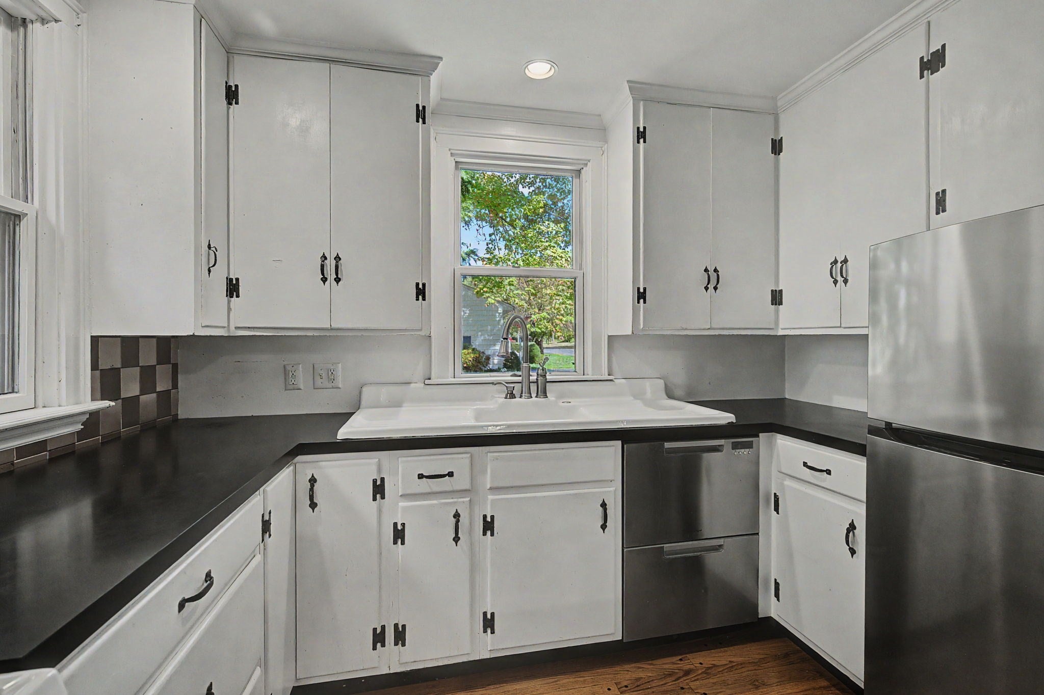 73 N Silver Lane, Sunderland, MA, 73 N Silver Lane, Sunderland, MA Photo #14