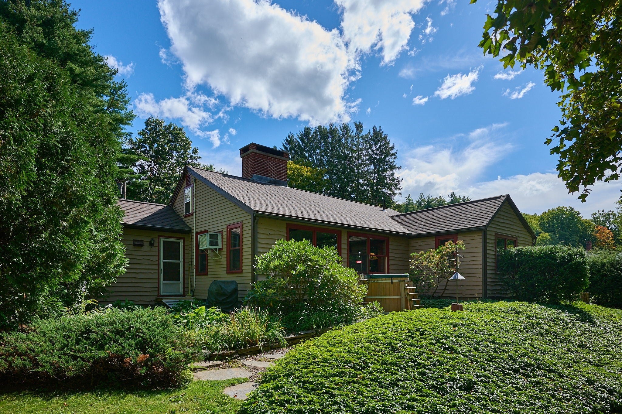 73 N Silver Lane, Sunderland, MA, 73 N Silver Lane, Sunderland, MA Photo #31