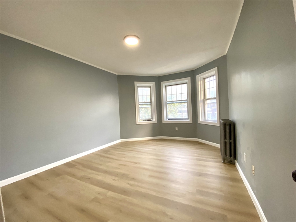 31 Queensberry St 19