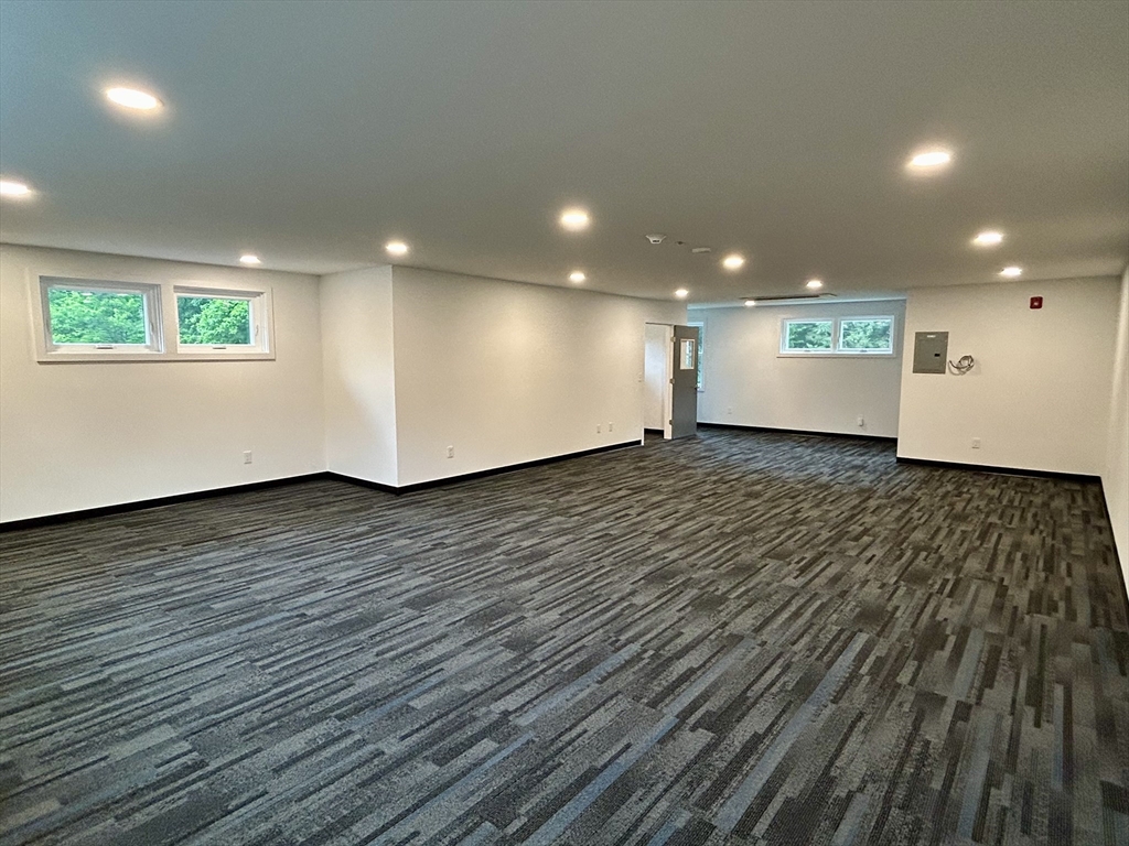 15 Oneil St, 2nd Floor Right