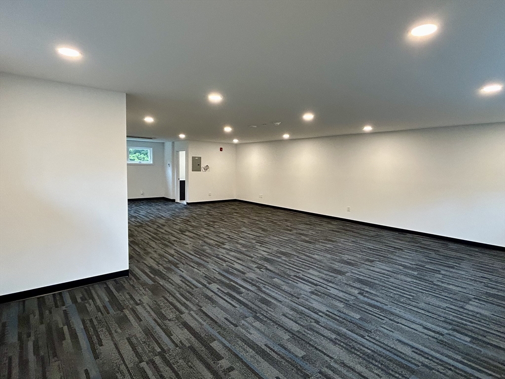 15 Oneil St, 2nd Floor Right