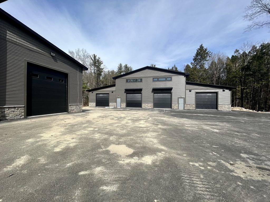 15 Oneil St, 2nd Floor Right