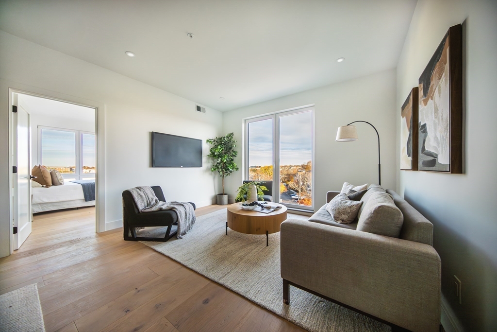 66 Mcgrath Highway 303