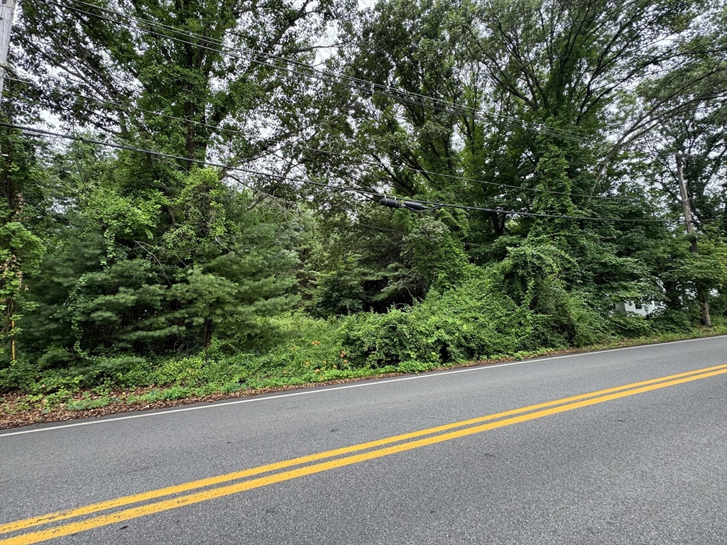 22 Haggetts Pond Rd