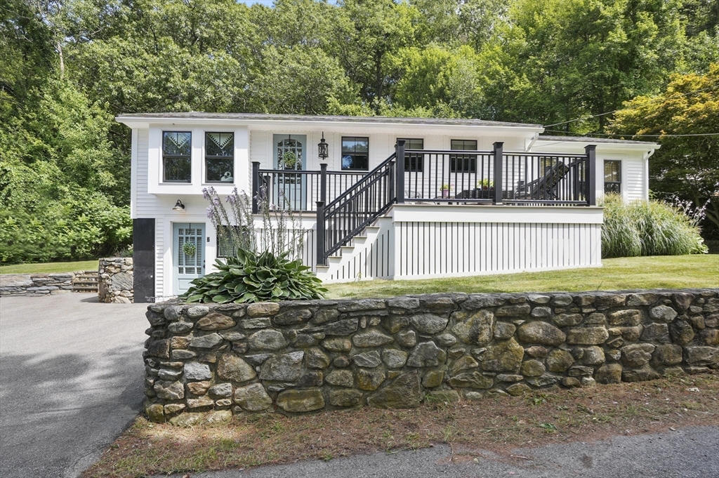 7 Harris Avenue
