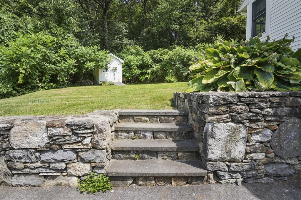 7 Harris Avenue