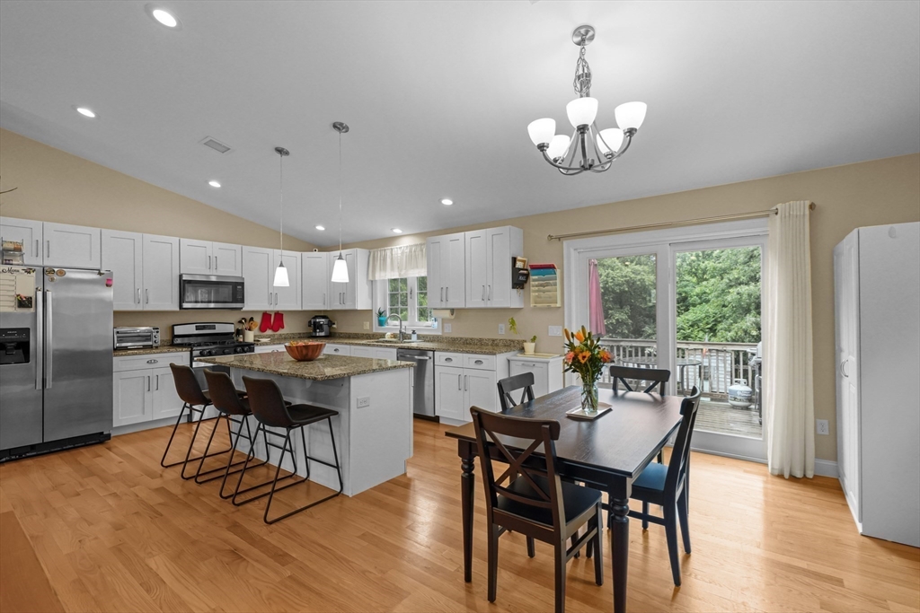 154 Oak Hill Ave