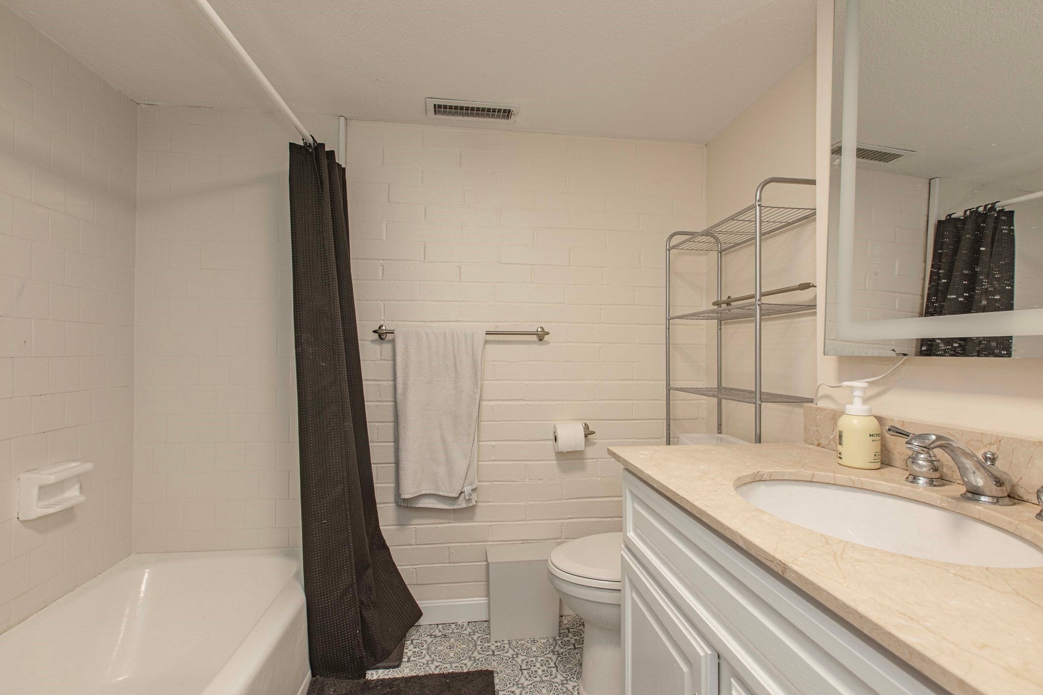 1856 Beacon Street #PHD, Brookline, MA, 1856 Beacon Street #PHD, Brookline, MA Photo #23