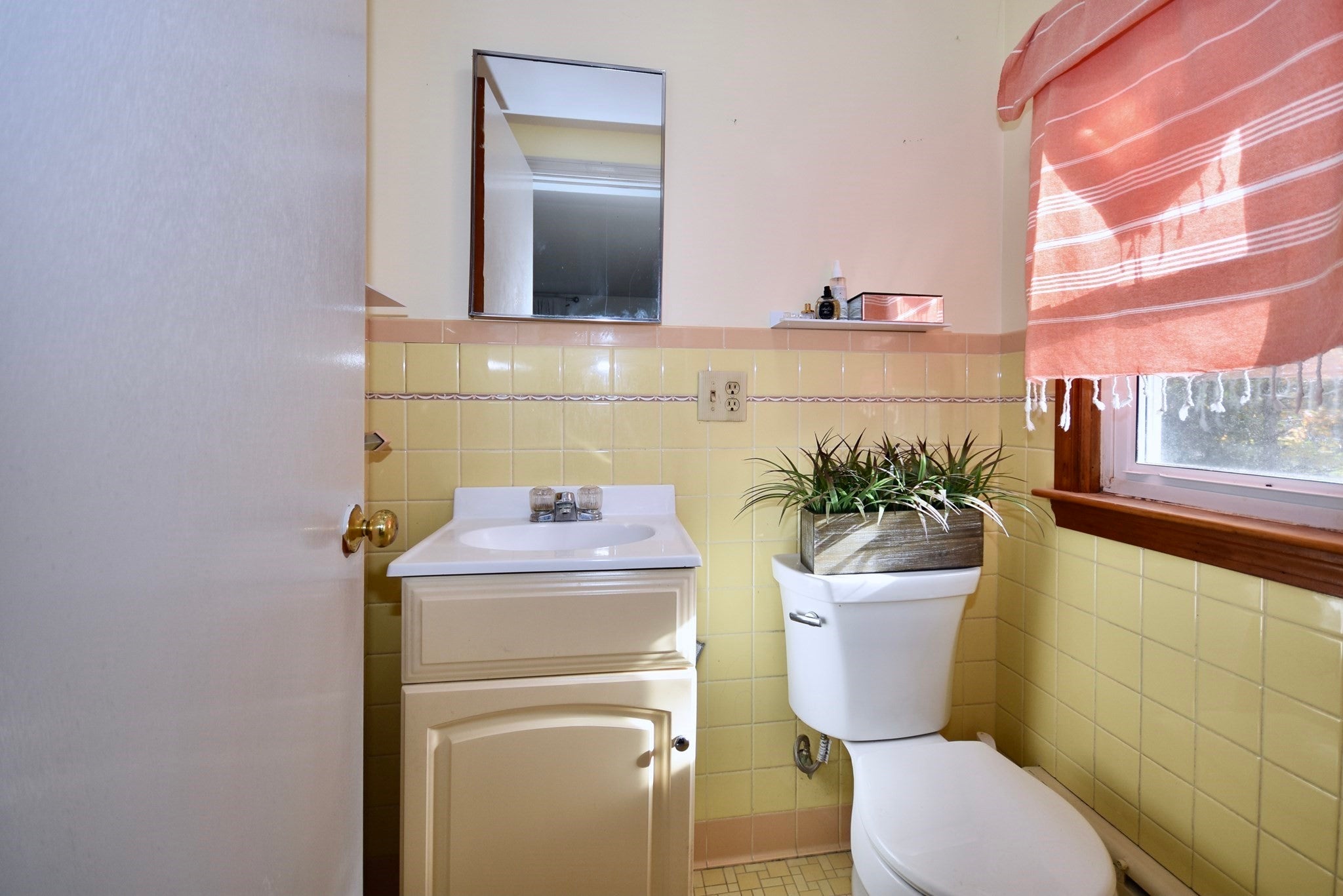 1104 Long Pond Rd, Plymouth, MA Photo #18