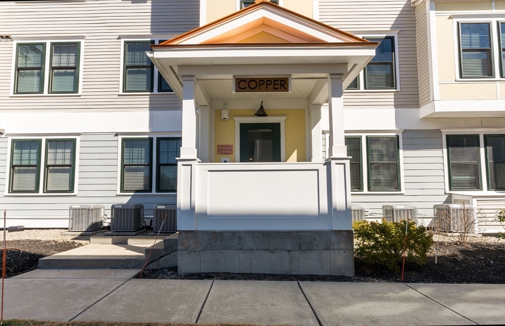 216 Water Street B306