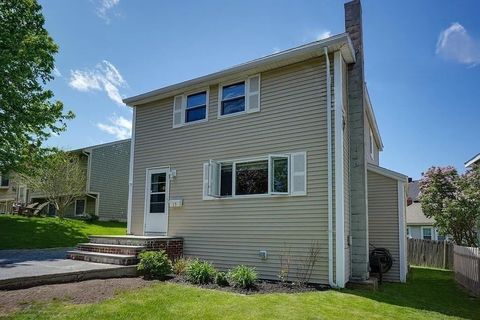 15 Lincoln Ave Hull MA 02045