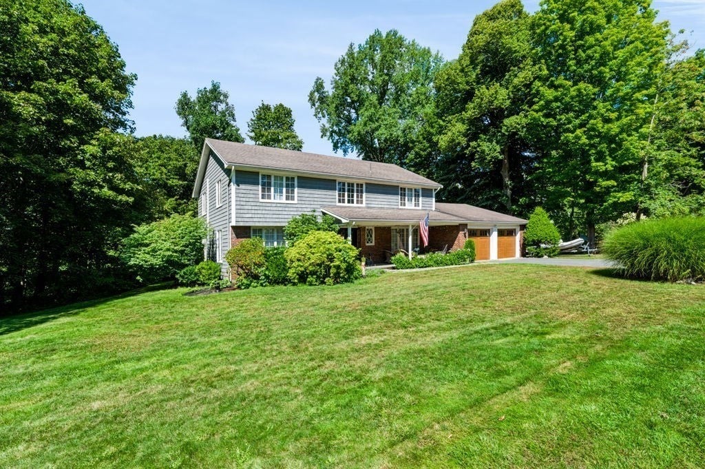 1 Elm Top Lane, Beverly, MA, 1 Elm Top Lane, Beverly, MA Photo #3