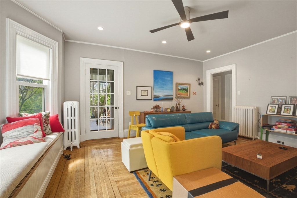 45-47 Barnard Ave