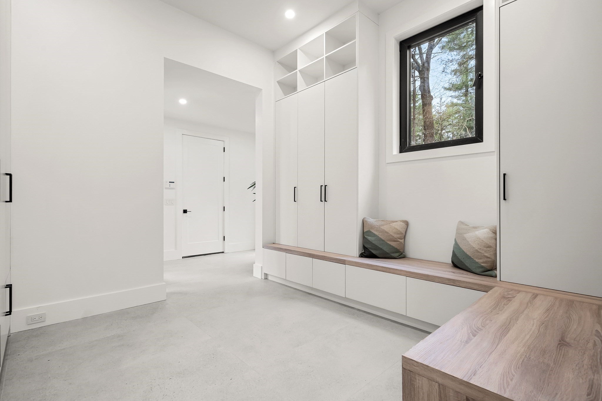 5 Deer Path Lane, Weston, MA, 5 Deer Path Lane, Weston, MA Photo #23