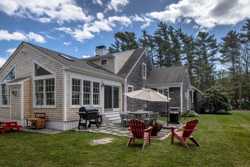 65 Olde Knoll Rd