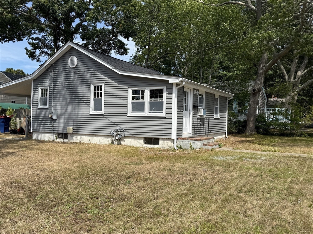 13 Fir St