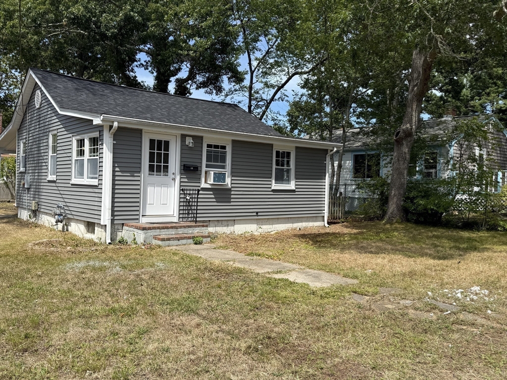 13 Fir St