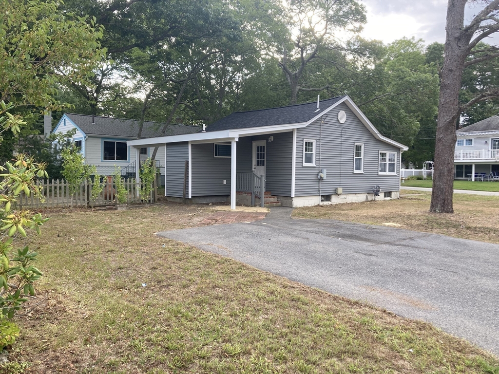 13 Fir St