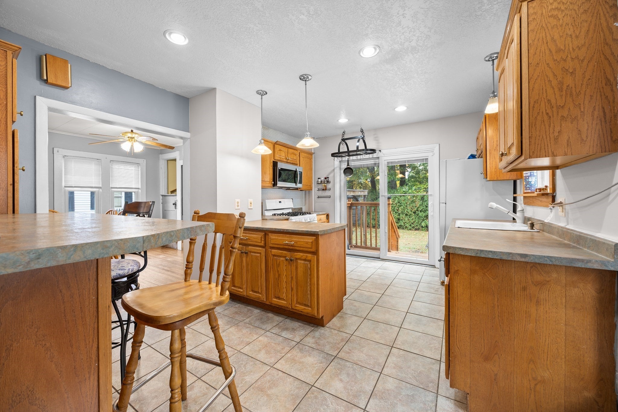 95 Alvin St, Springfield, MA, 95 Alvin St, Springfield, MA Photo #7