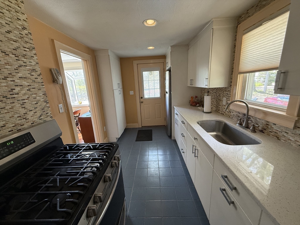 168 Speen St, Natick, MA Photo #9