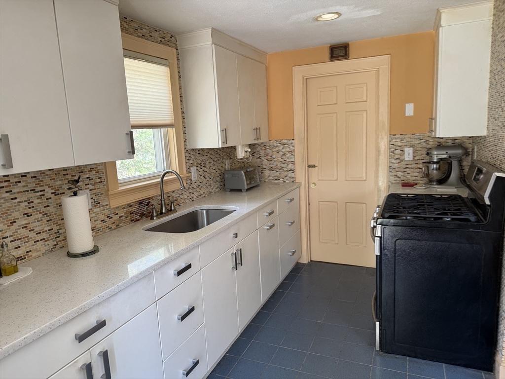 168 Speen St, Natick, MA Photo #10