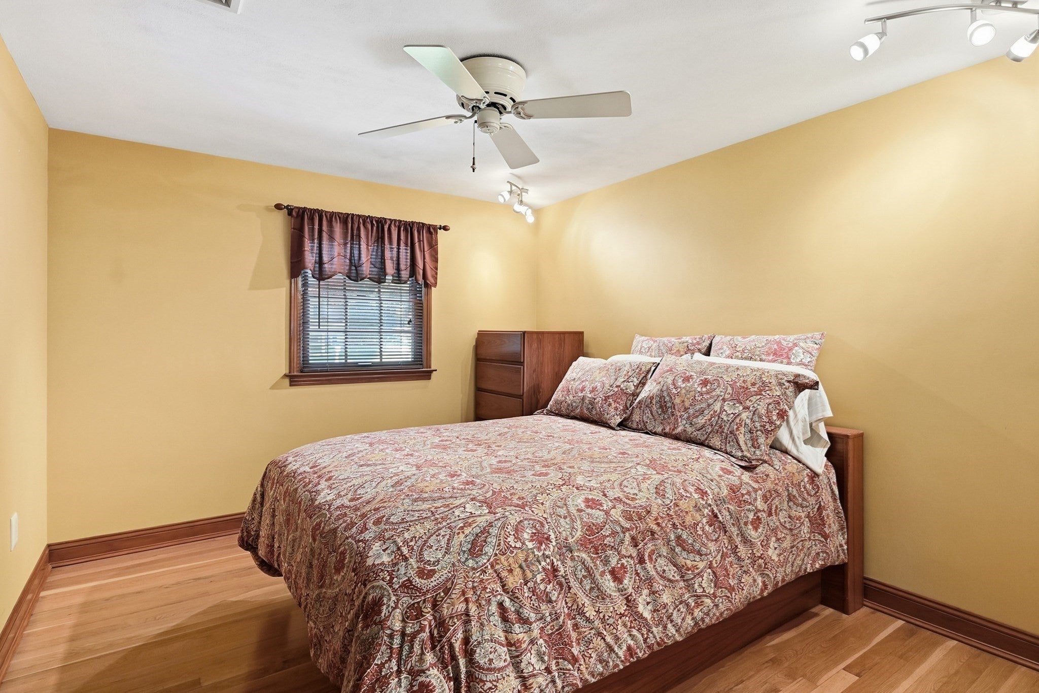 21 Old Meetinghouse Rd, Auburn, MA, 21 Old Meetinghouse Rd, Auburn, MA Photo #20