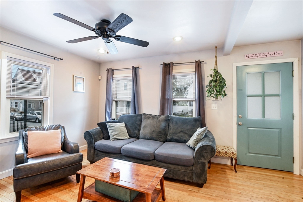 136 Field St, New Bedford, MA Photo #4