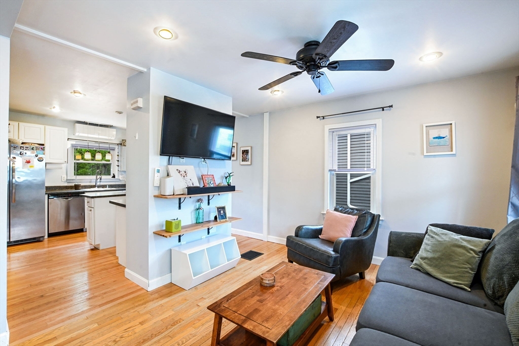136 Field St, New Bedford, MA Photo #5