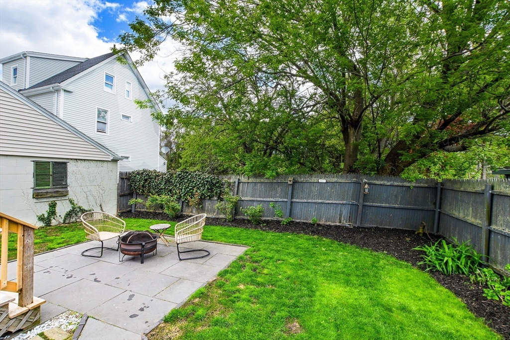 136 Field St, New Bedford, MA Photo #23